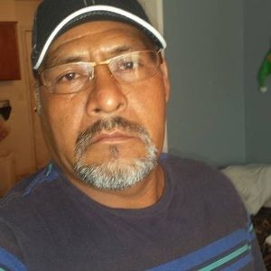 Meet your Posher, Apolinar